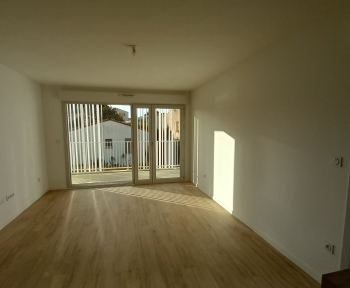 Location Appartement avec balcon 3 pièces Royan (17200) - La Garenne